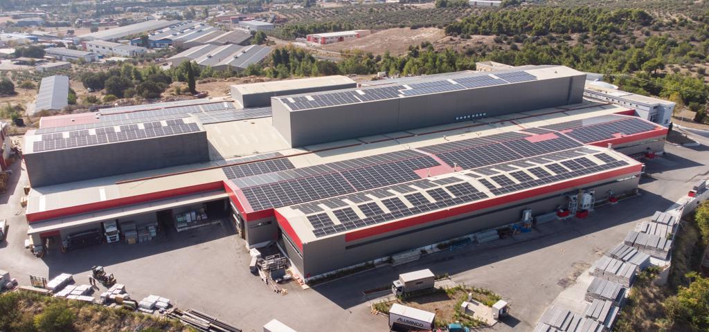 Νέα εγκατάσταση Φωτοβολταϊκού Πάρκου αυτοπαραγωγής ρεύματος από την Aluminco Νέα εγκατάσταση Φωτοβολταϊκού Πάρκου αυτοπαραγωγής ρεύματος από την Aluminco